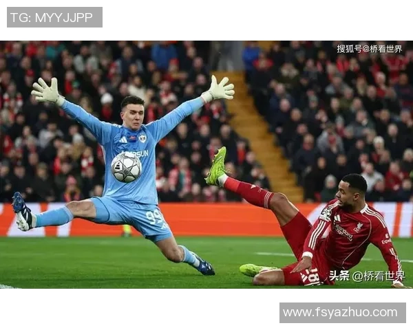 中超激战波尔图与利物浦握手言和乌龙球成全场焦点引发热议 中超激战波尔图与利物浦握手言和乌龙球成全场焦点引发热议