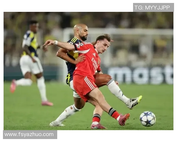 德甲精彩对决拜仁与本菲卡战成平局帽子戏法引发争议判罚热议