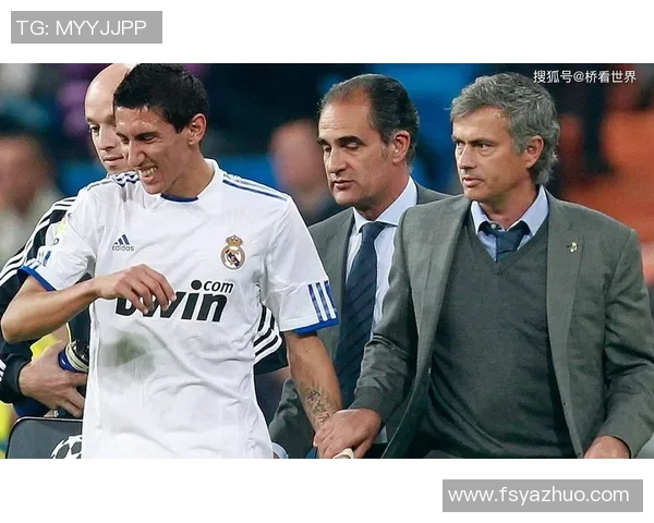 皇马大胜本菲卡四球狂潮乌龙球引发争议判罚全场沸腾 皇马大胜本菲卡四球狂潮乌龙球引发争议判罚全场沸腾