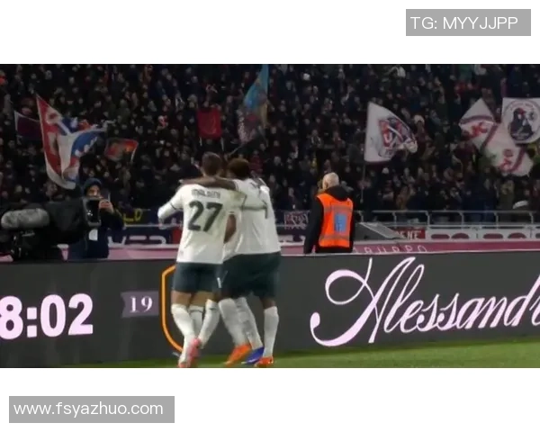 中超经典对决曼联与巴萨激战成和点球大战引发全场热潮